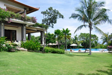 Villa Kembang Kertas